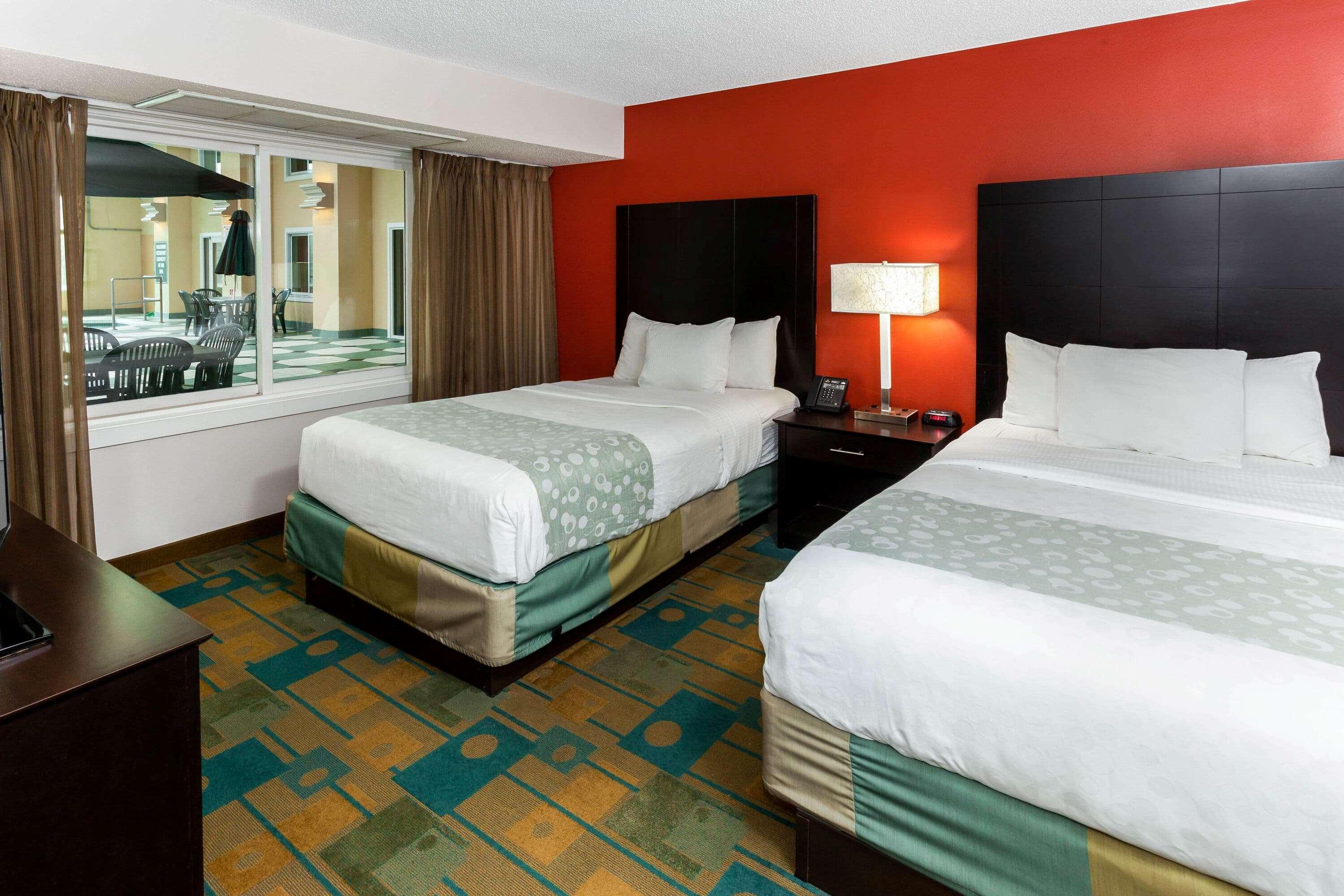La Quinta By Wyndham Milwaukee Bayshore Area Glendale Bagian luar foto