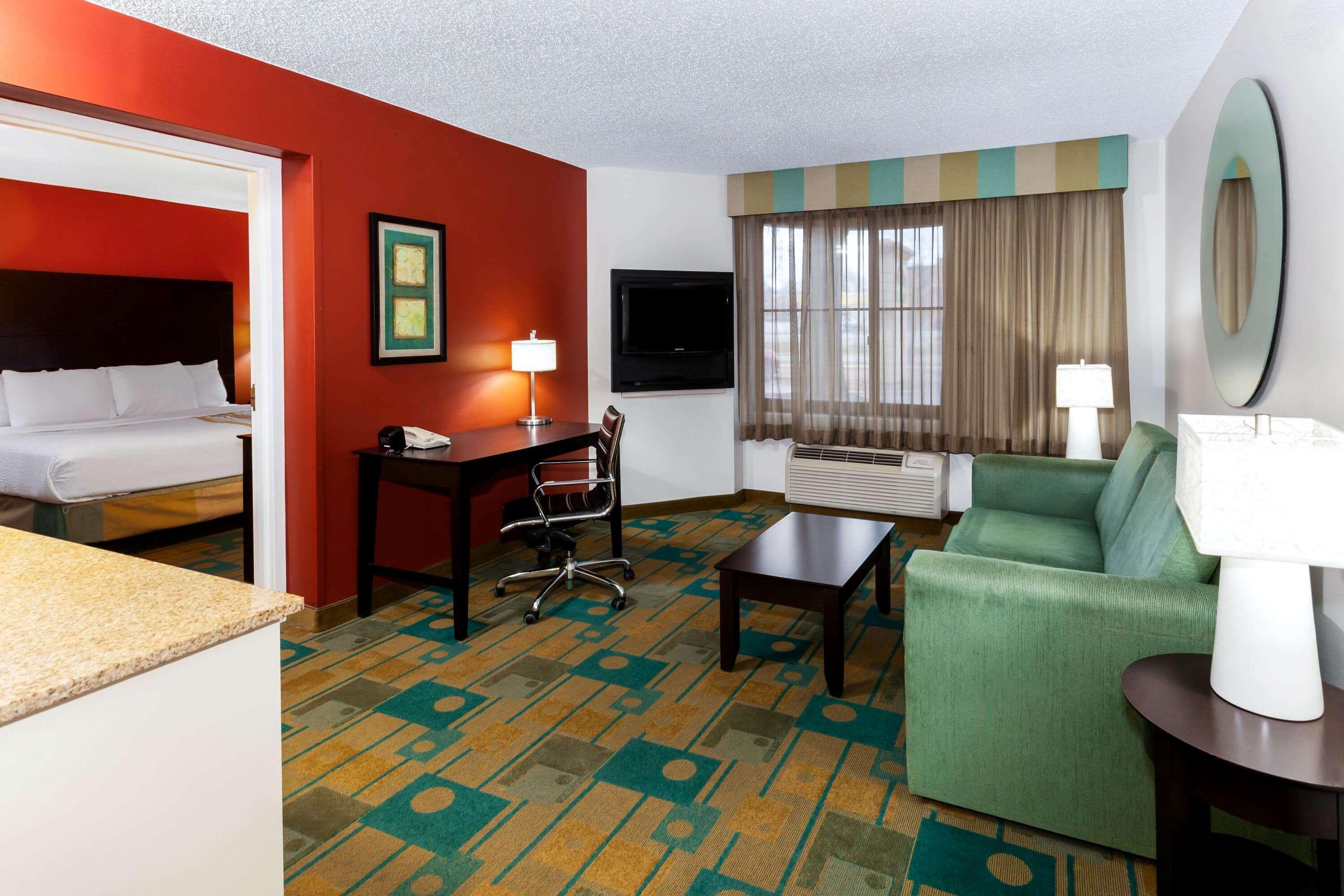 La Quinta By Wyndham Milwaukee Bayshore Area Glendale Bagian luar foto